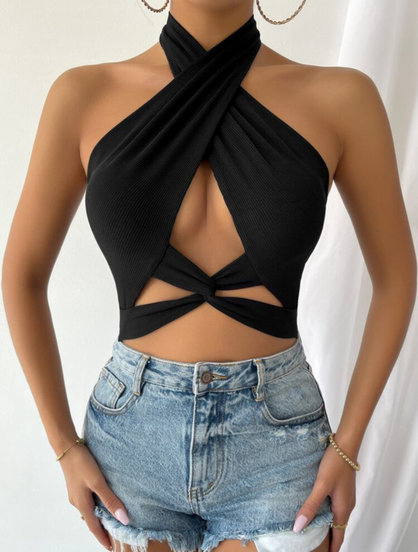 Black 2025 twist crop top